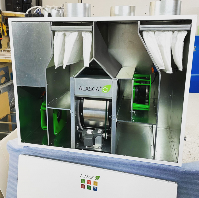 Приточно-вытяжная установка с рекуперацией тепла Alasca RR500V EC